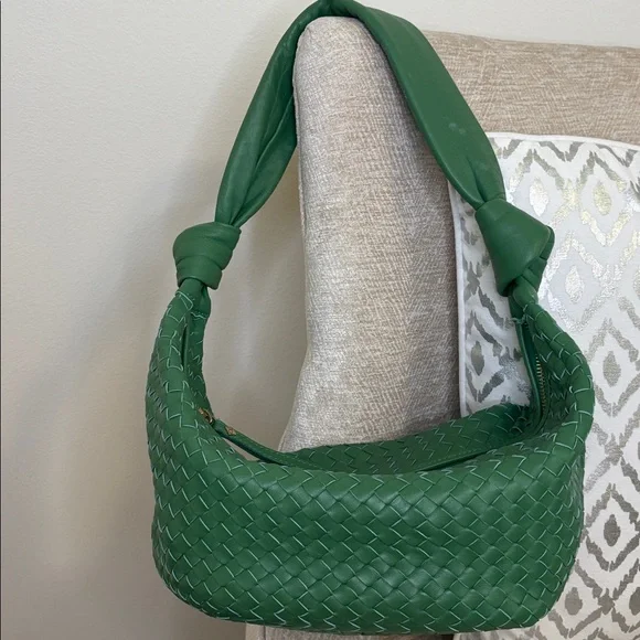 Giorgia Milani Genuine Leather Green Woven Leather Shoulder Bag - Picture 4 of 7